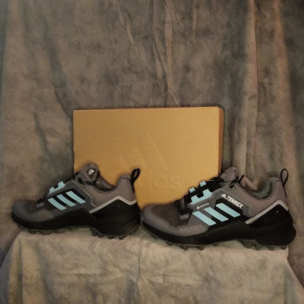 Adidas Women's Terrex Swift w/ Gortex NIB Size 7